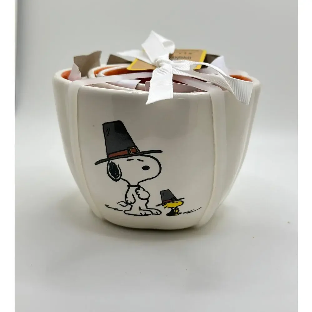 Snoopy Thanksgiving Measuring Cups